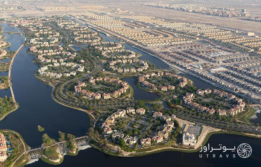 منطقه «جمیرا» در دبی که شامل محله‌های مدور مجزا به‌صورت جزیره‌های مسکونی روی آب است.